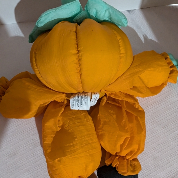 VTG 1990's puffalump style Halloween plush jack-o'-lantern weighted - Picture 5 of 6